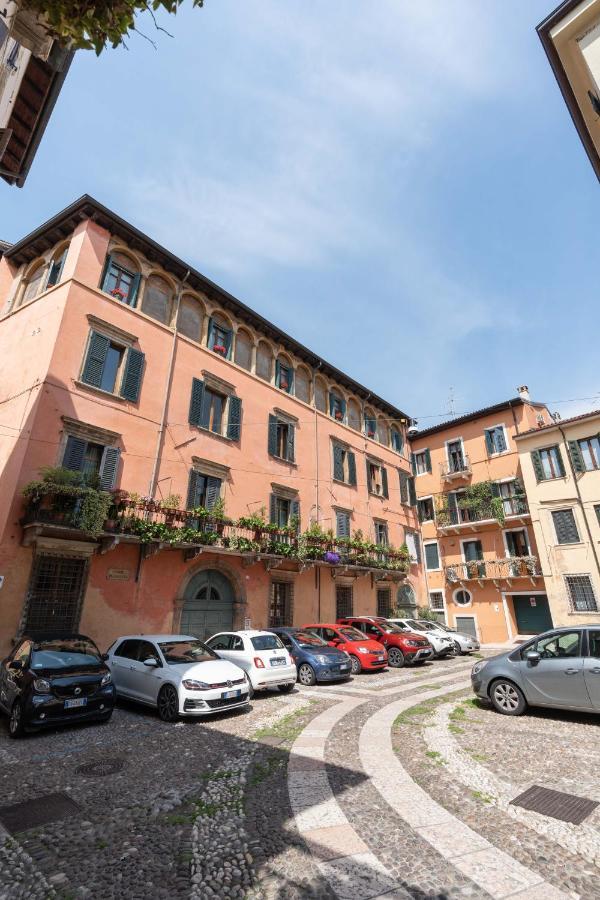 Romeo And Juliet Apartments Werona Zewnętrze zdjęcie